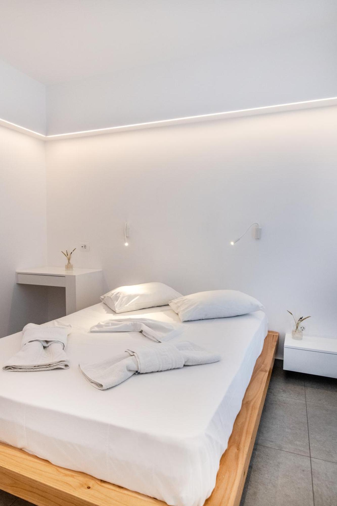 Ageri Hotel Tinos ภายนอก รูปภาพ